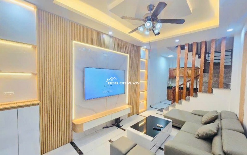 Nhà Siêu HOTTTTTT Gốc Đề